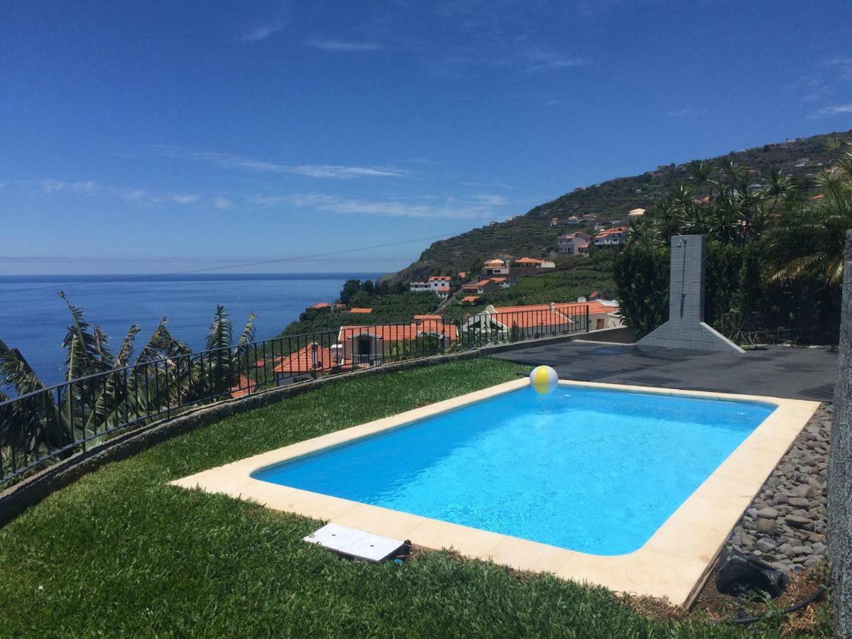 Villa Atlantis Calheta  Exterior photo